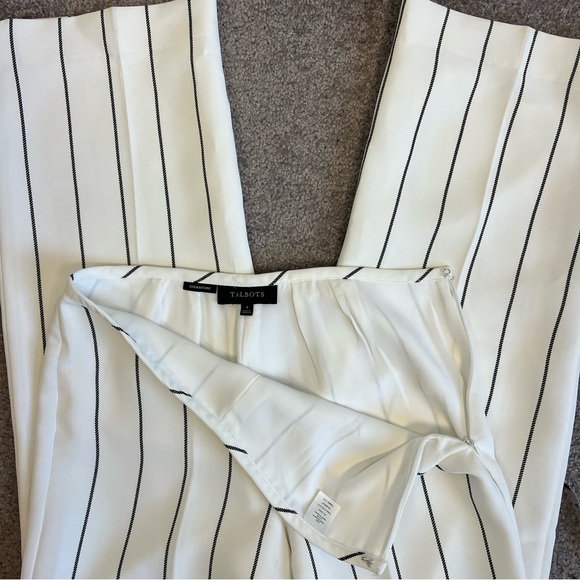 Talbots Signature Pinstripe Pants Size 4 - Picture 4 of 8